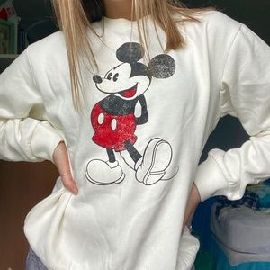 MICKEY MOUSE CREWNECK
